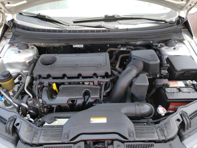 Photo 6 VIN: KNAFT4A28B5351864 - KIA FORTE LX 