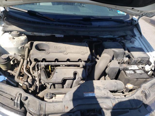 Photo 6 VIN: KNAFT4A28B5449602 - KIA FORTE LX 