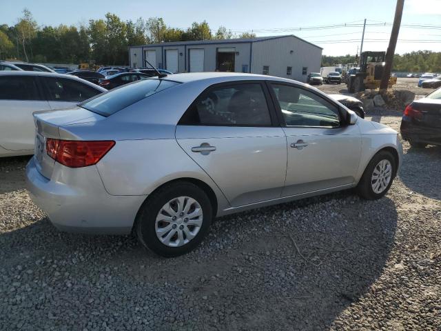 Photo 2 VIN: KNAFT4A28B5456050 - KIA FORTE LX 