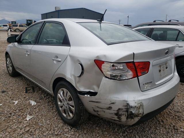 Photo 2 VIN: KNAFT4A28D5647129 - KIA FORTE LX 