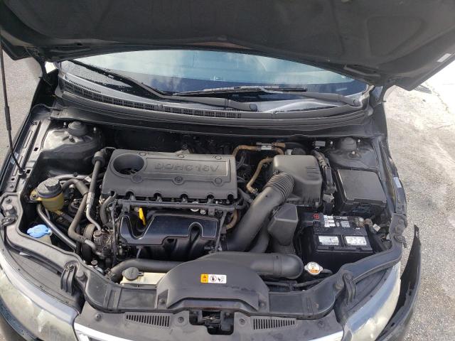 Photo 6 VIN: KNAFT4A28D5708432 - KIA FORTE LX 