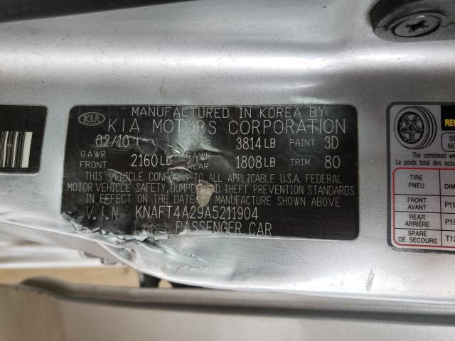 Photo 9 VIN: KNAFT4A29A5211904 - KIA FORTE LX 