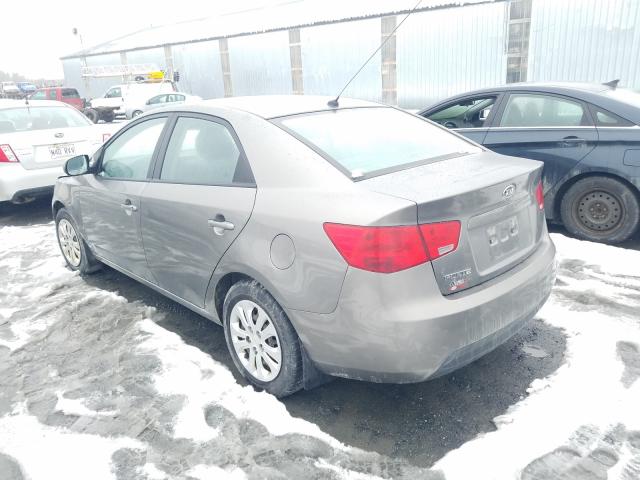 Photo 2 VIN: KNAFT4A29A5228783 - KIA FORTE 