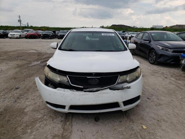 Photo 8 VIN: KNAFT4A29B5433568 - KIA FORTE LX 