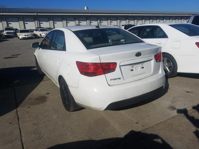 Photo 2 VIN: KNAFT4A29C5557907 - KIA FORTE LX 