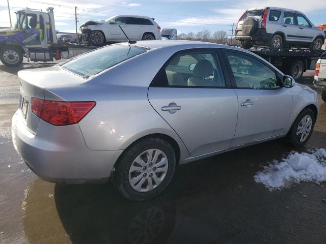 Photo 2 VIN: KNAFT4A29C5585593 - KIA FORTE LX 