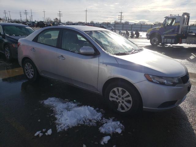 Photo 3 VIN: KNAFT4A29C5585593 - KIA FORTE LX 