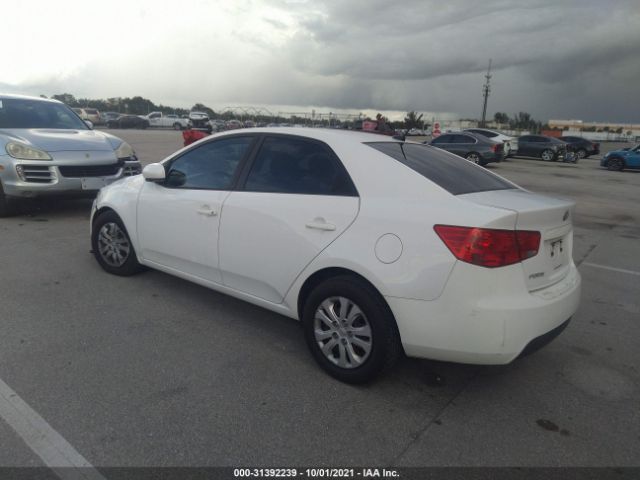 Photo 2 VIN: KNAFT4A29D5678440 - KIA FORTE 