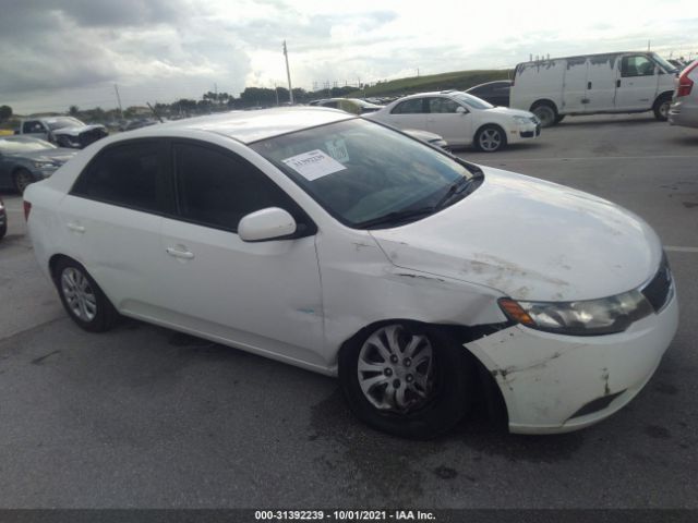 Photo 5 VIN: KNAFT4A29D5678440 - KIA FORTE 