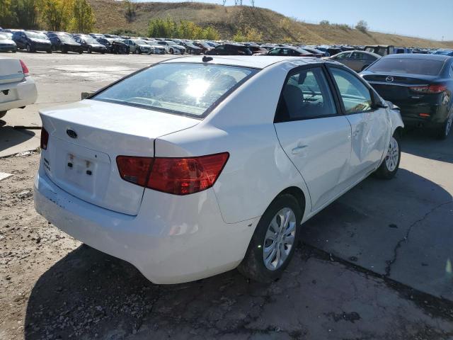 Photo 3 VIN: KNAFT4A29D5715261 - KIA FORTE LX 