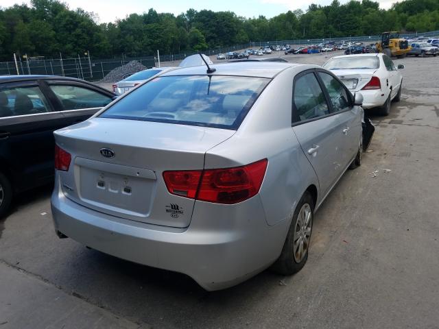 Photo 3 VIN: KNAFT4A2XA5108281 - KIA FORTE LX 