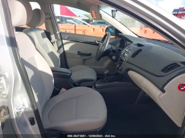 Photo 4 VIN: KNAFT4A2XC5481792 - KIA FORTE 