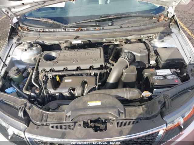 Photo 9 VIN: KNAFT4A2XC5481792 - KIA FORTE 