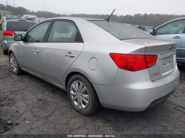 Photo 2 VIN: KNAFT4A2XC5493862 - KIA FORTE 