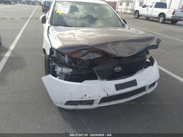 Photo 5 VIN: KNAFT4A2XC5502513 - KIA FORTE 