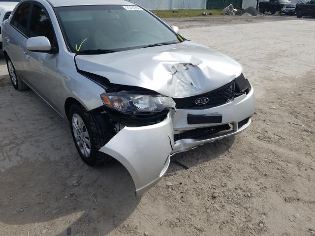 Photo 8 VIN: KNAFT4A2XC5578572 - KIA FORTE LX 