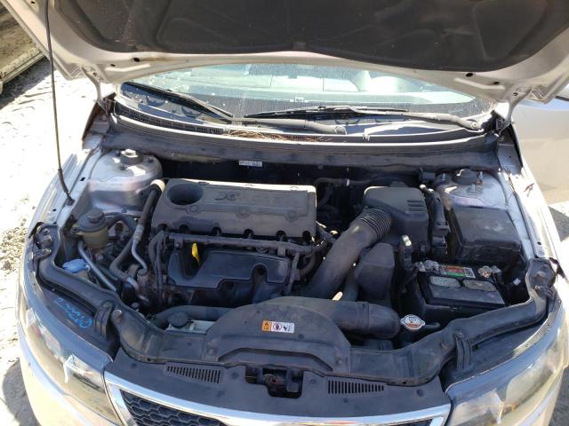 Photo 10 VIN: KNAFT4A2XD5724700 - KIA FORTE LX 