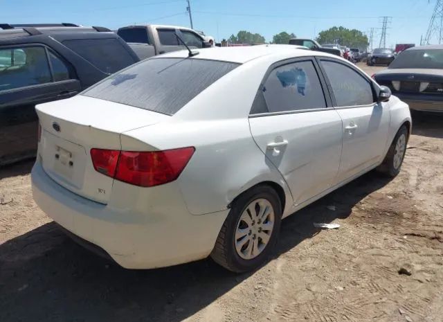 Photo 3 VIN: KNAFU4A20A5068452 - KIA FORTE 