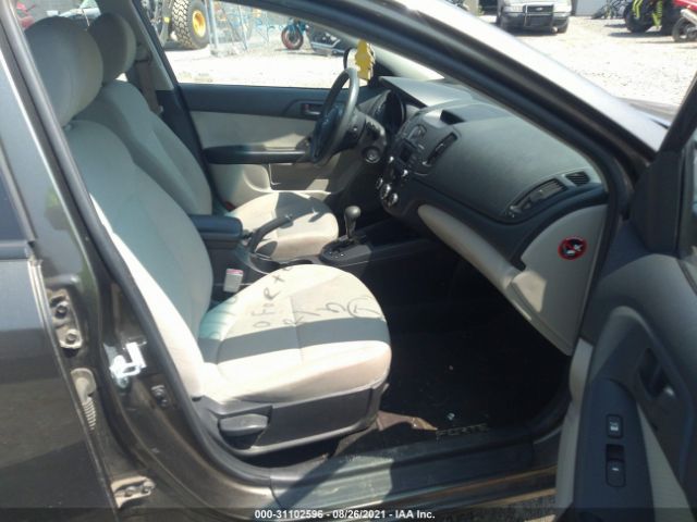 Photo 4 VIN: KNAFU4A20A5174321 - KIA FORTE 