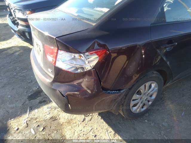 Photo 5 VIN: KNAFU4A20A5187649 - KIA FORTE 