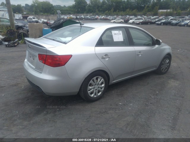 Photo 3 VIN: KNAFU4A20A5234887 - KIA FORTE 