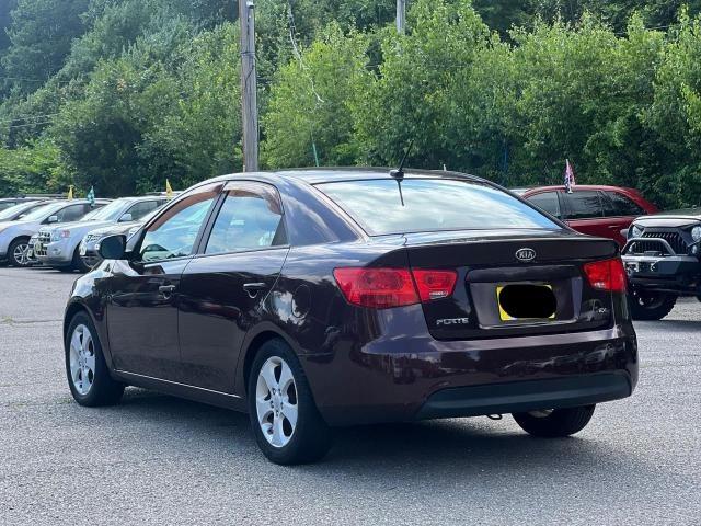 Photo 2 VIN: KNAFU4A20A5240706 - KIA FORTE EX 