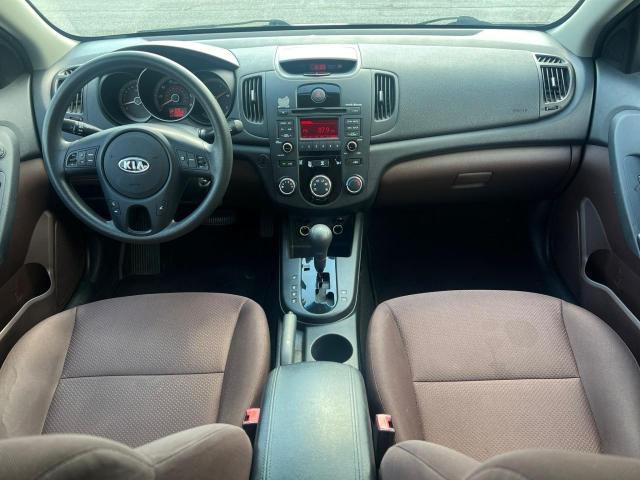 Photo 8 VIN: KNAFU4A20A5240706 - KIA FORTE EX 