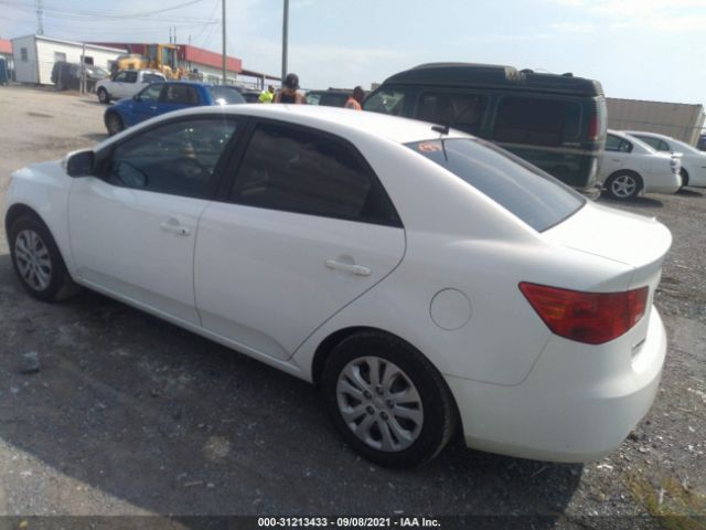 Photo 2 VIN: KNAFU4A20A5812373 - KIA FORTE 