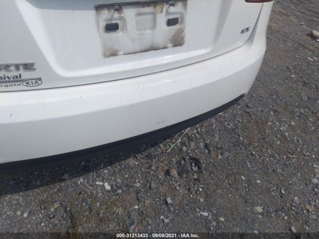 Photo 5 VIN: KNAFU4A20A5812373 - KIA FORTE 