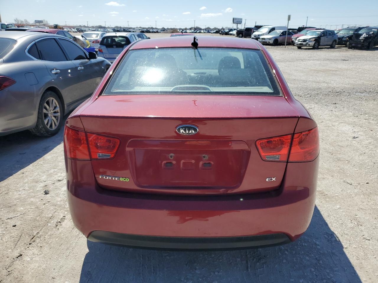 Photo 5 VIN: KNAFU4A20B5445248 - KIA FORTE 