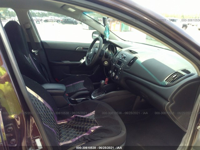 Photo 4 VIN: KNAFU4A20B5461031 - KIA FORTE 