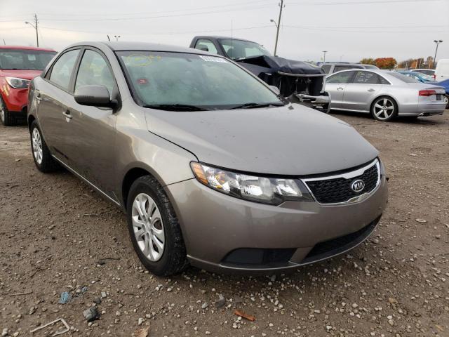 Photo 0 VIN: KNAFU4A20B5463913 - KIA FORTE EX 