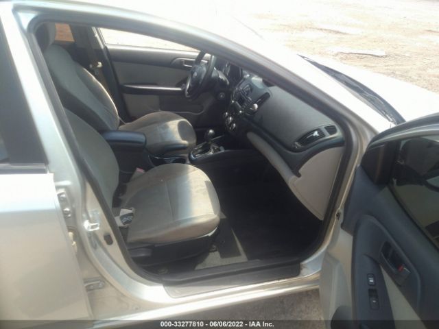 Photo 4 VIN: KNAFU4A20B5888726 - KIA FORTE 