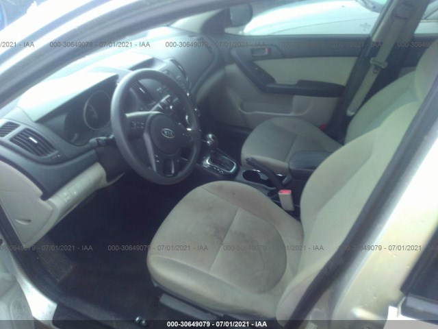 Photo 4 VIN: KNAFU4A20B5888774 - KIA FORTE 