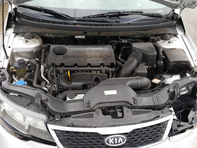 Photo 6 VIN: KNAFU4A20C5547327 - KIA FORTE EX 