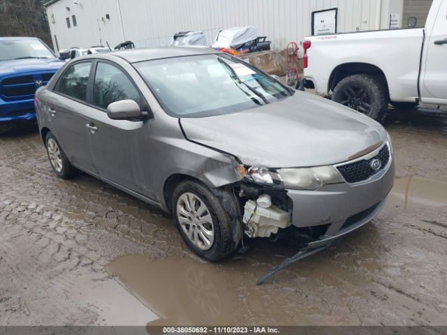 Photo 5 VIN: KNAFU4A20C5552625 - KIA FORTE 