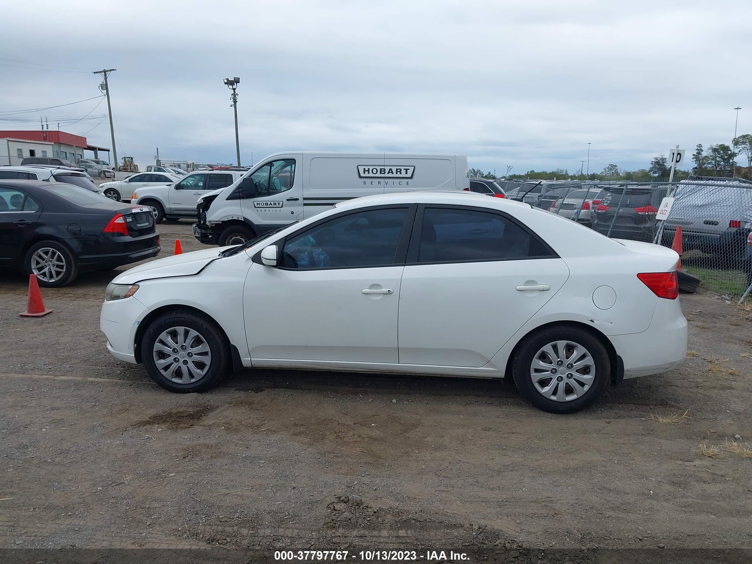 Photo 12 VIN: KNAFU4A20C5603167 - KIA FORTE 