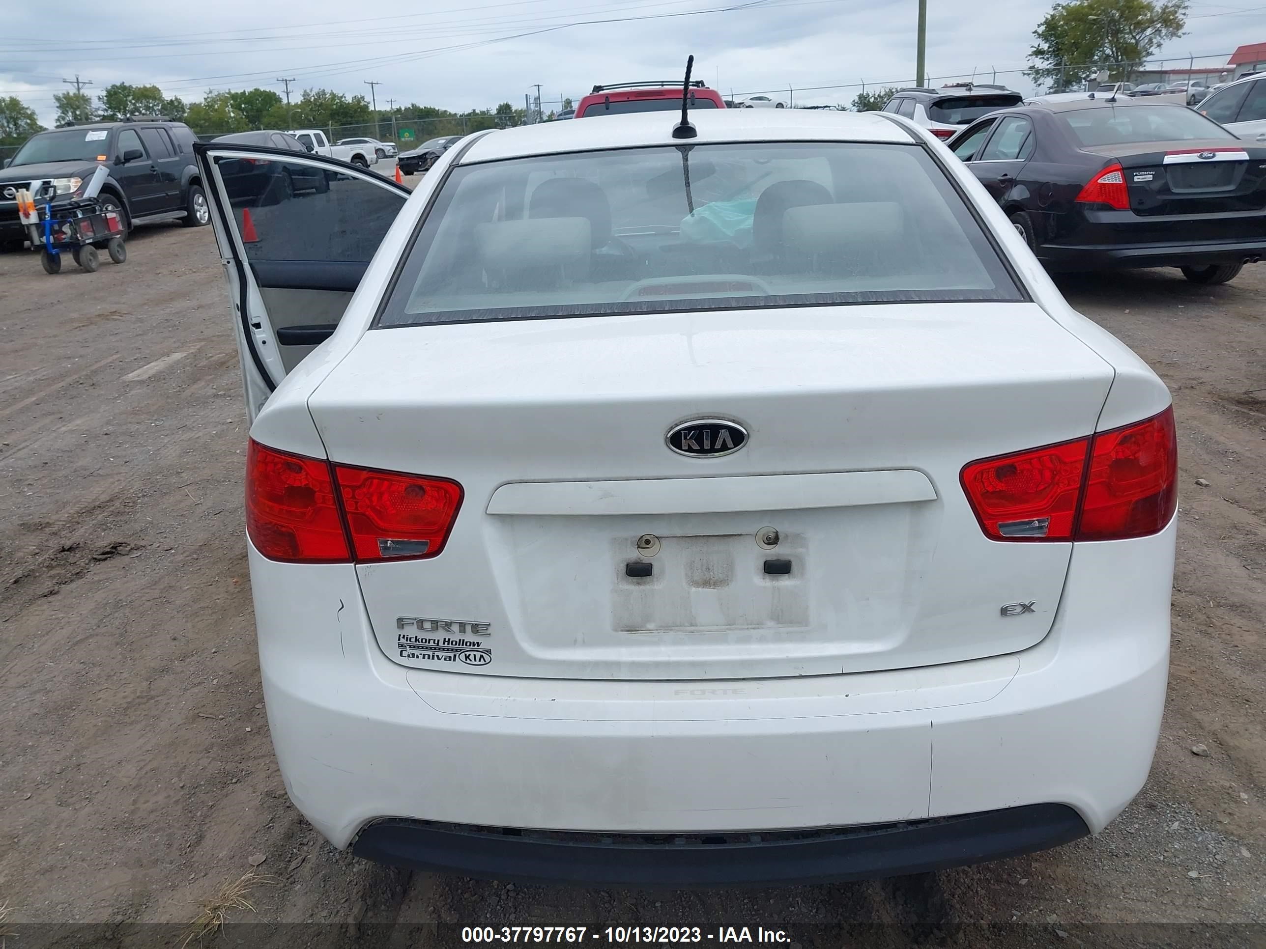 Photo 14 VIN: KNAFU4A20C5603167 - KIA FORTE 