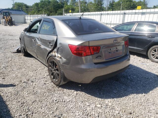 Photo 2 VIN: KNAFU4A20C5605274 - KIA FORTE 