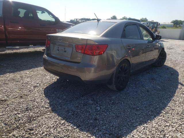 Photo 3 VIN: KNAFU4A20C5605274 - KIA FORTE 