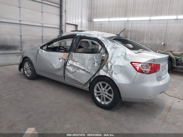 Photo 2 VIN: KNAFU4A20C5633429 - KIA FORTE 