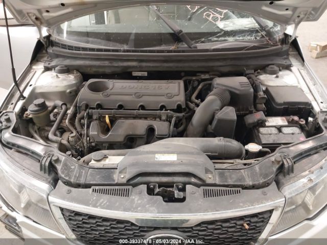 Photo 9 VIN: KNAFU4A20C5633429 - KIA FORTE 