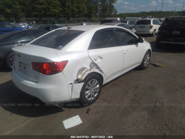 Photo 3 VIN: KNAFU4A20C5633527 - KIA FORTE 