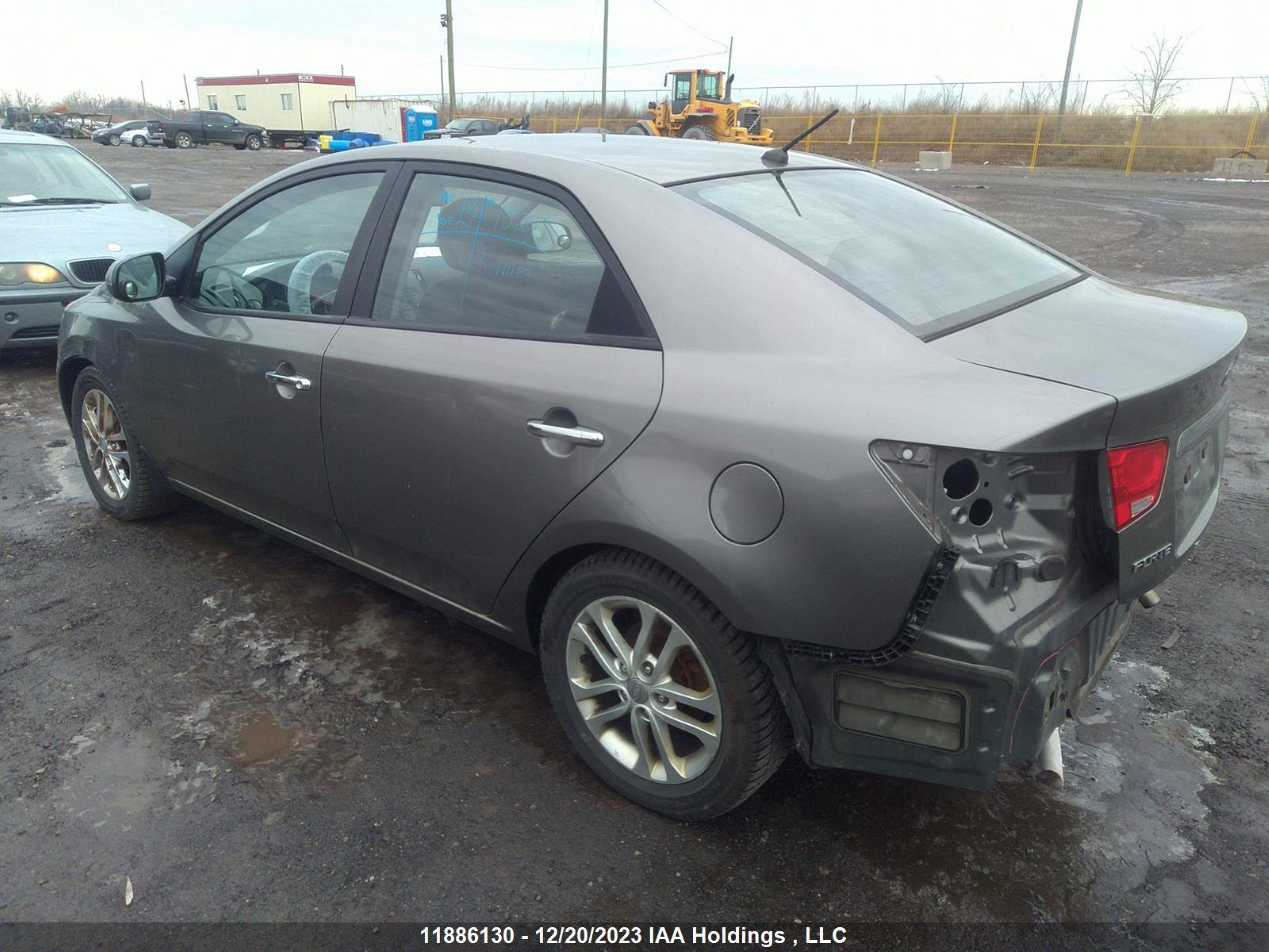 Photo 2 VIN: KNAFU4A20C5634273 - KIA FORTE 