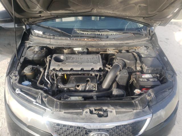 Photo 6 VIN: KNAFU4A20D5667548 - KIA FORTE EX 