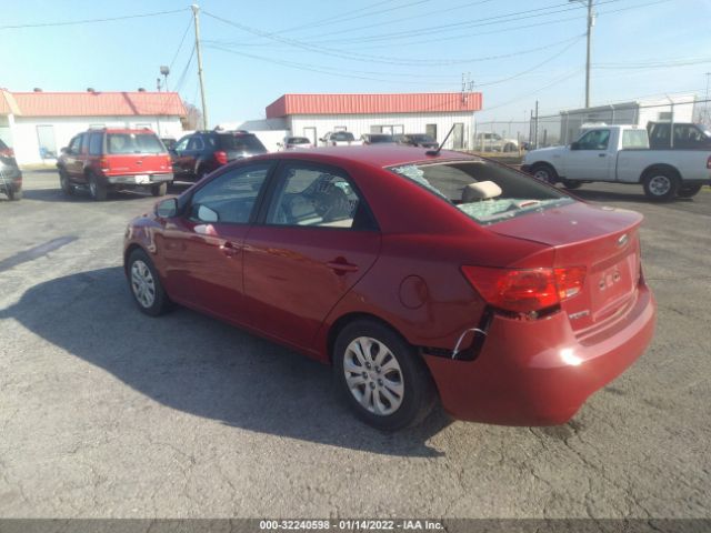 Photo 2 VIN: KNAFU4A20D5682888 - KIA FORTE 