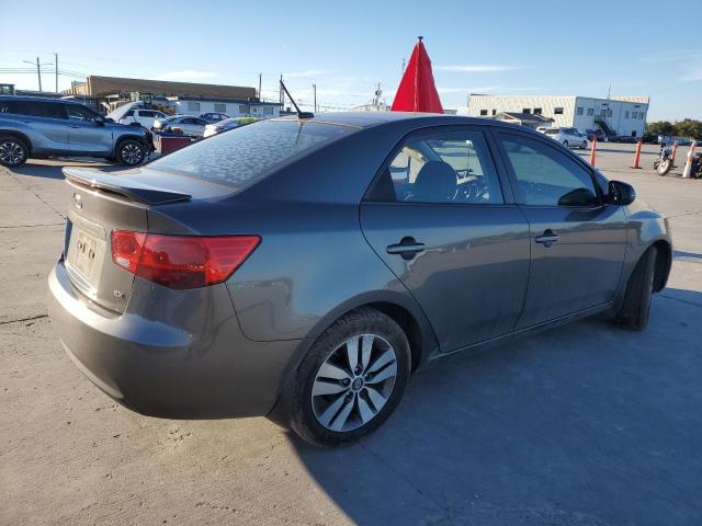 Photo 2 VIN: KNAFU4A20D5698685 - KIA FORTE 