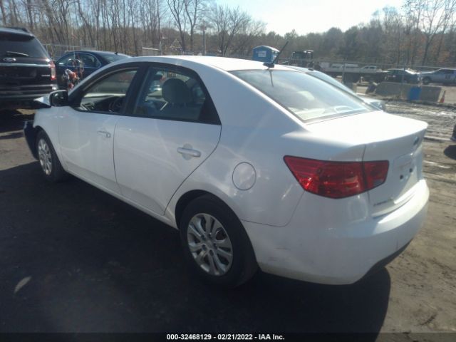 Photo 2 VIN: KNAFU4A20D5709538 - KIA FORTE 