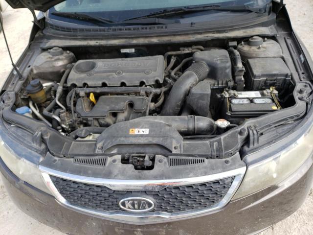 Photo 10 VIN: KNAFU4A20D5729210 - KIA FORTE 