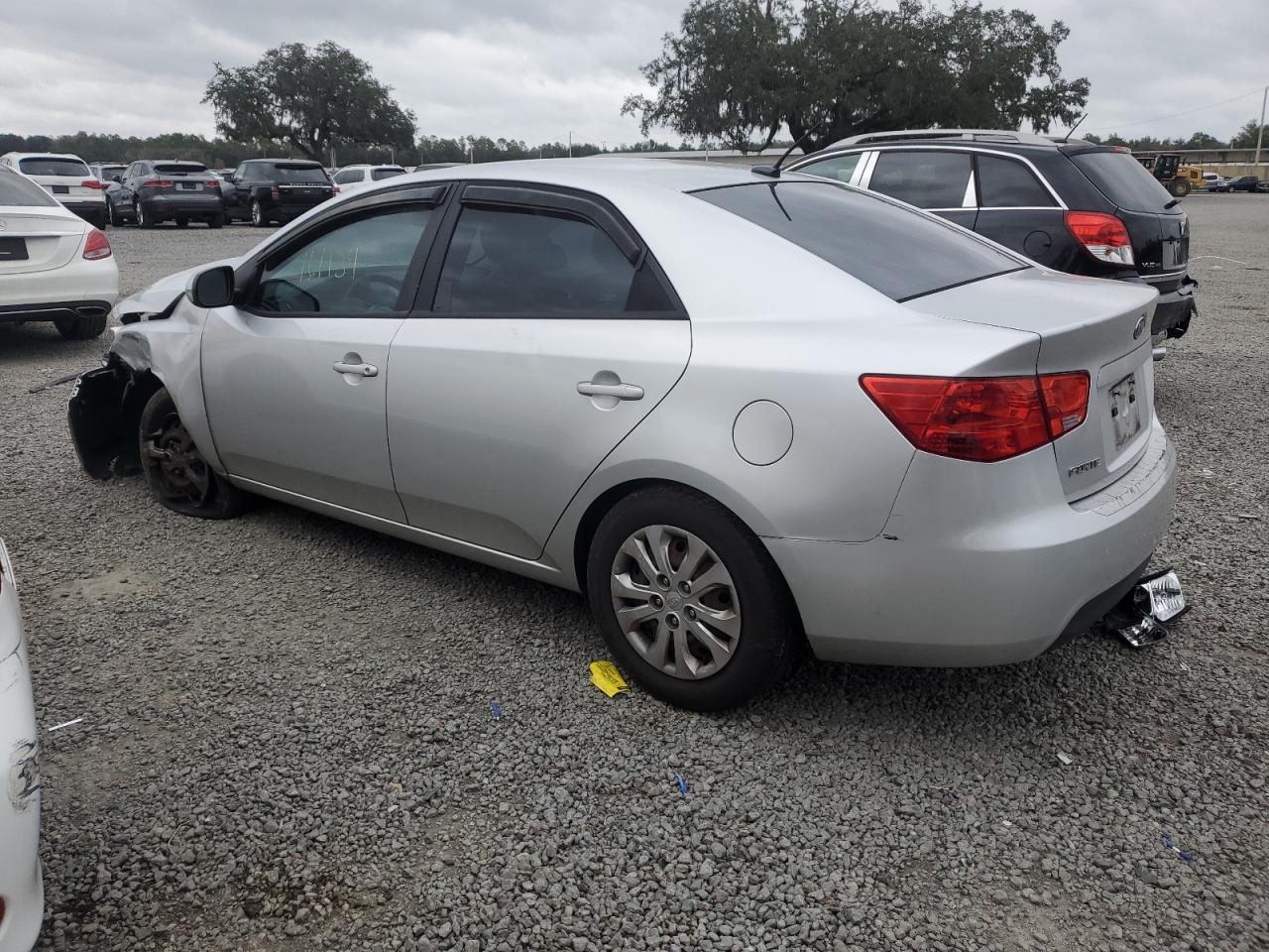 Photo 1 VIN: KNAFU4A20D5729899 - KIA FORTE 